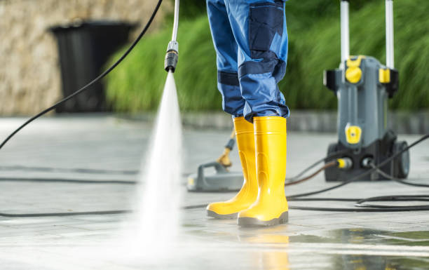 Garage Pressure Washing in Wacousta, MI